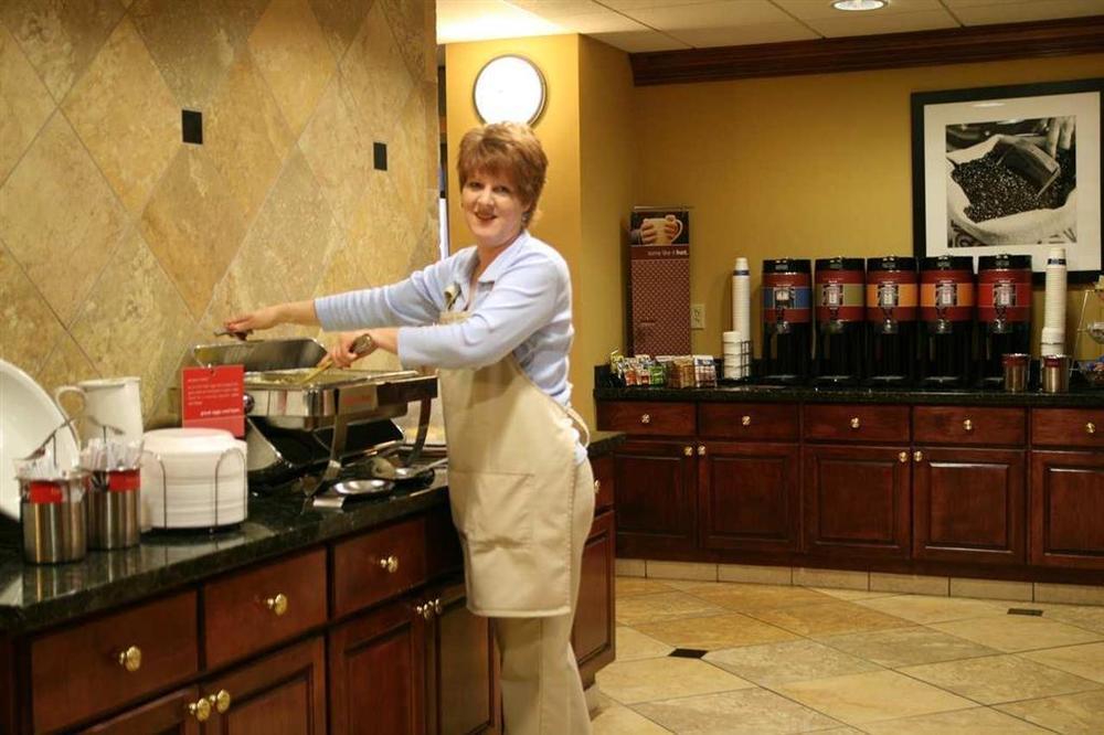Hampton Inn & Suites Nashville-Smyrna Restoran foto