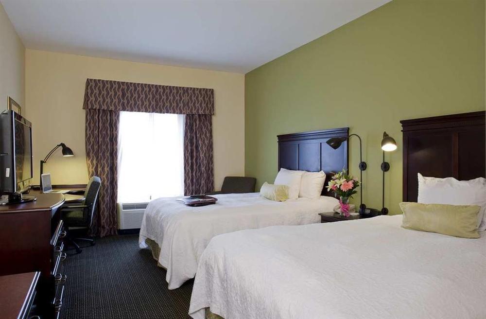 Hampton Inn & Suites Nashville-Smyrna Ruang foto